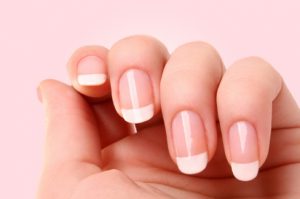 paznokcie po manicure japońskim